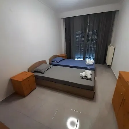 Ourania Apartman *